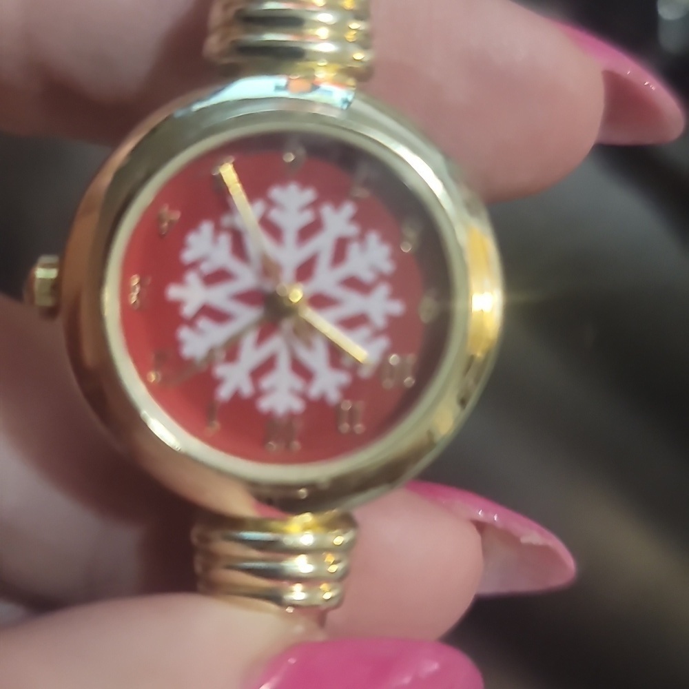 Vintage holiday gold tone cuff watch w red face white snowflake winter xmas - Picture 5 of 5